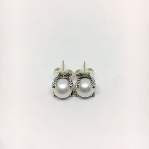 David Yurman 9.5mm Pearl Earrings